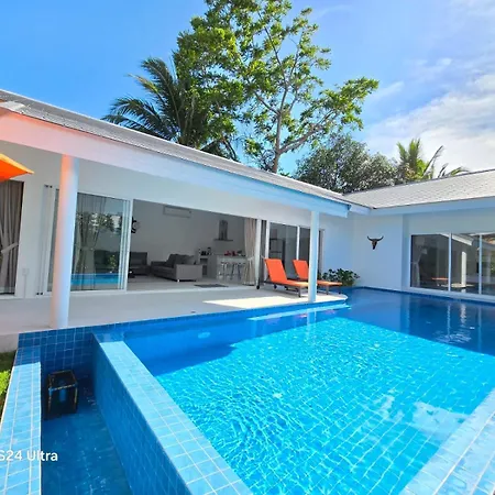 Bougain Villas